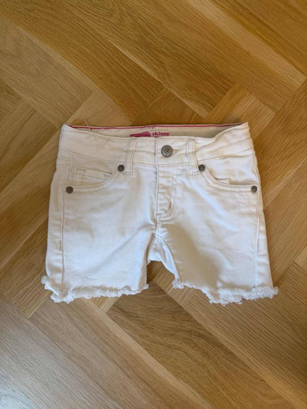 Signature by Levi Strauss White Cutoff Shorts Girls Size 5